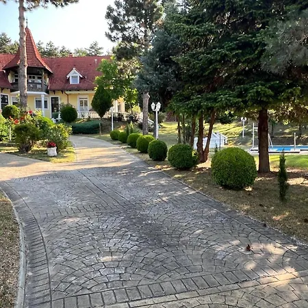 Panorama Haz Daire Gyenesdiás