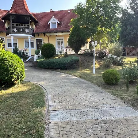 Panorama Haz Apartment